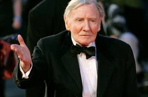 Morre aos 98 anos o ator Leslie Phillips, voz do Chapéu Seletor de Harry Potter (Foto: Reprodução/ Internet)