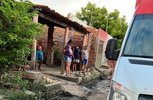 Bandidos tentam mata homem em Teresina (Foto: Fábio Wellington/ Correio Piauiense)