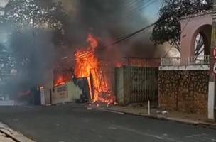 Incêndio no Centro de Teresina (Foto: Reprodução/Whatsapp)