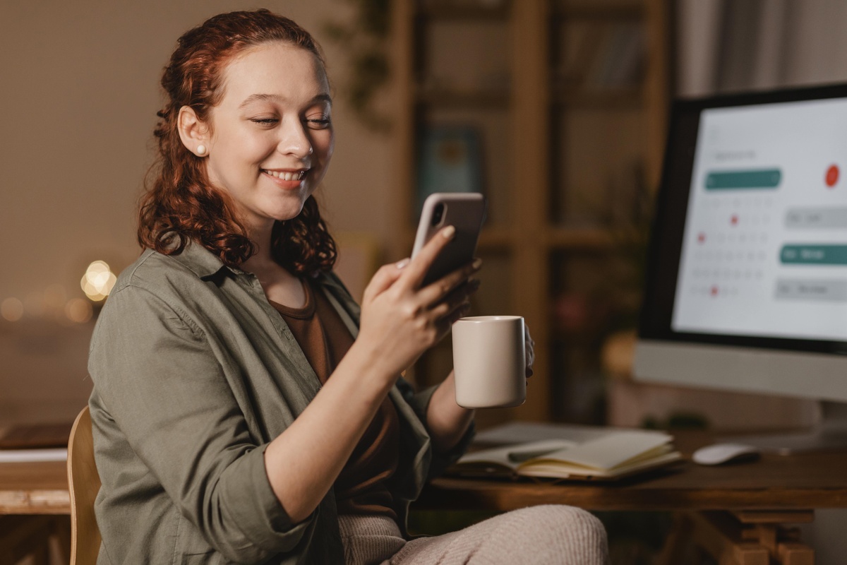 Usuários devem ficar atentos ao uso exagerado de celular