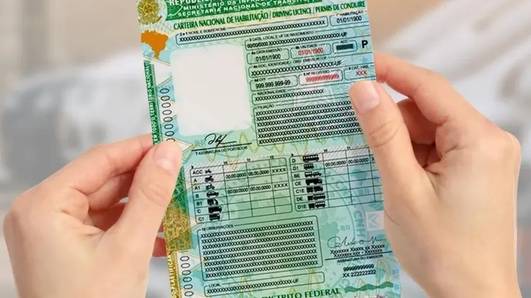 CNH vencida entre junho e setembro tem validade extra até dezembro