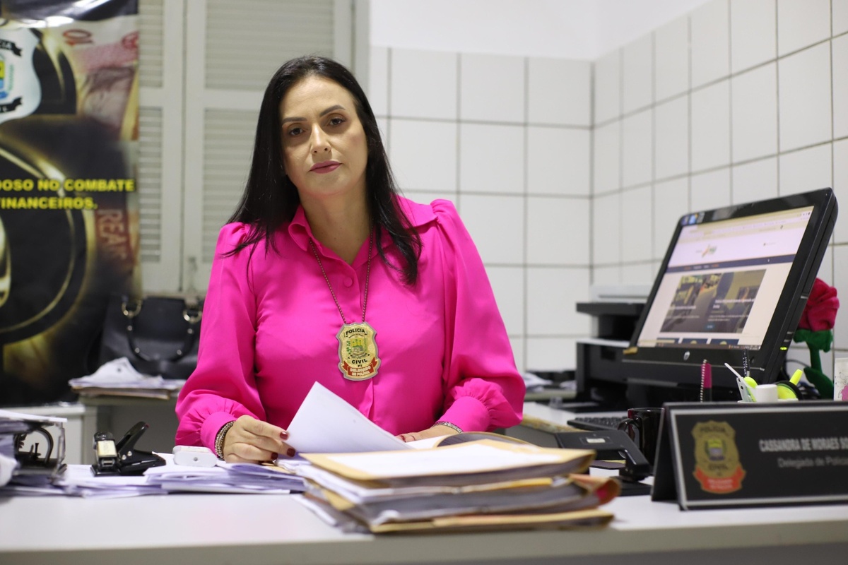 Delegada Cassandra Moraes.