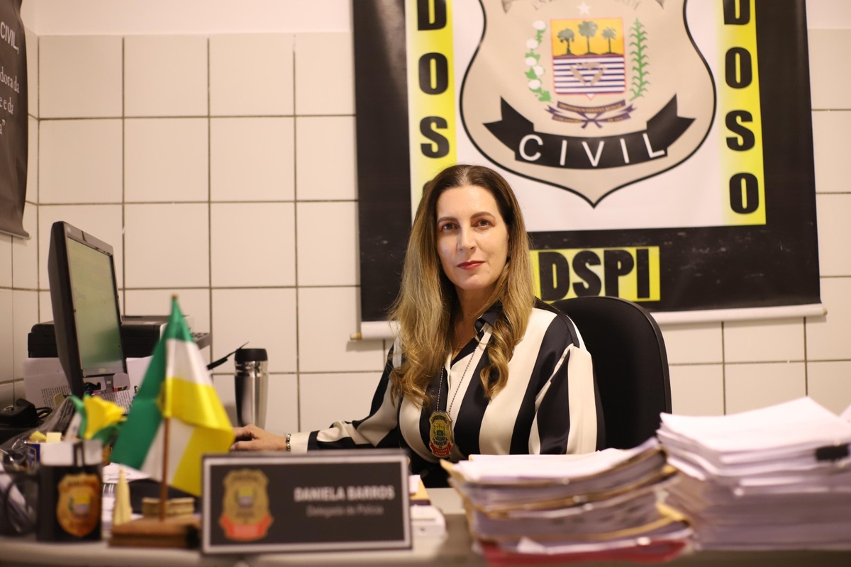 Delegada Daniela Barros.