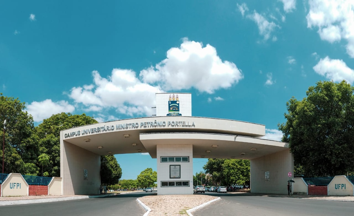 Universidade Federal do Piauí (UFPI).