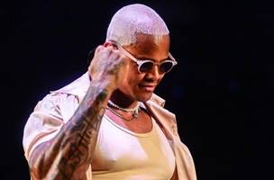 Cantor Léo Santana com o hit "Zona de Perigo" (Foto: Foto/Reprodução Instagram)