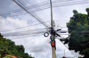 Equatorial Piauí intensifica fiscalização sobre uso de postes por empresas de telecomunicações (Foto: FOTO: ASCOM)