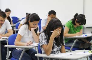 Estudante fazendo prova (Foto: Reprodução/ Ascom)