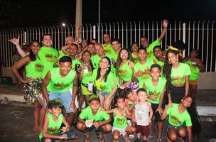 Família curtindo muito o Carnaval de Teresina (Foto: Foto: Narcílio Costa/Correio Piauiense)