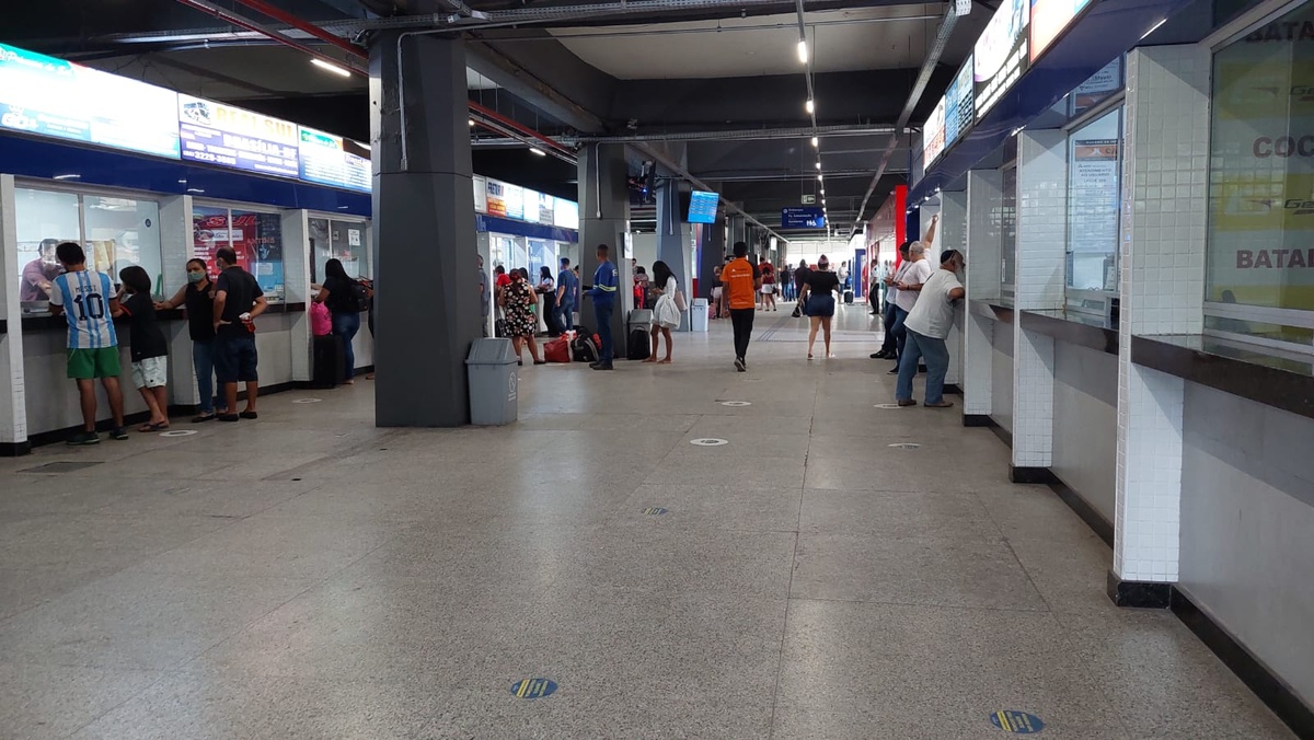 O fluxo de passageiros aumentou no terminal rodoviário de Teresina