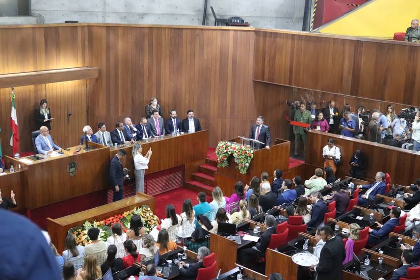 Posse dos deputados estaduais do Piauí