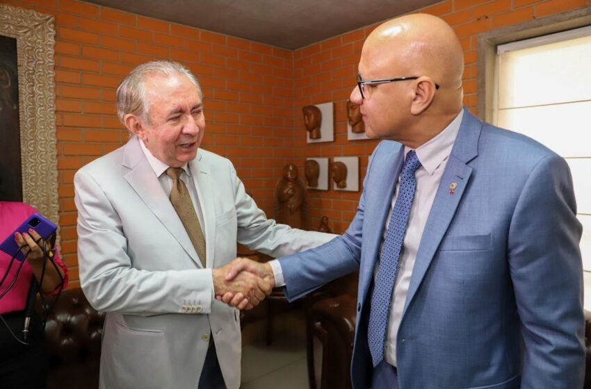 Reunião de Franzé Silva com o Secretário de Planejamento João Henrique Sousa