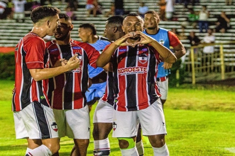 River se impõem, vence o 4 de Julho no Albertão.