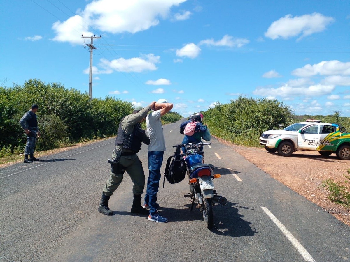 Abordagem policial nas cidades do Piauí