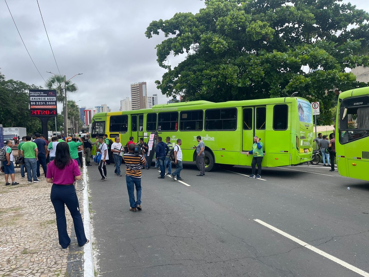 Greve dos motoristas de ônibus em Teresina
