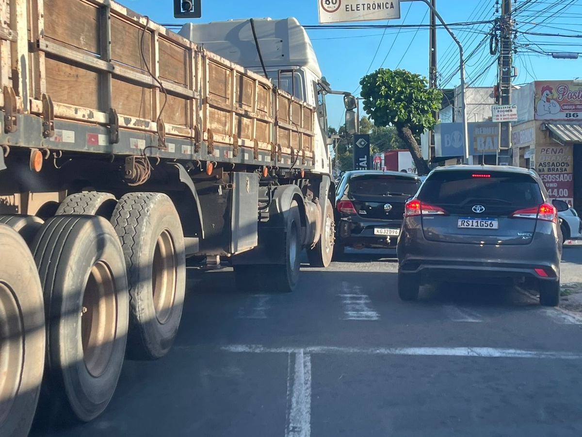 No segundo acidente, ninguém ficou ferido.