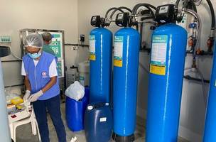 Vigilância Sanitária coleta amostras de água para análise. (Foto: Reprodução/ Ascom)