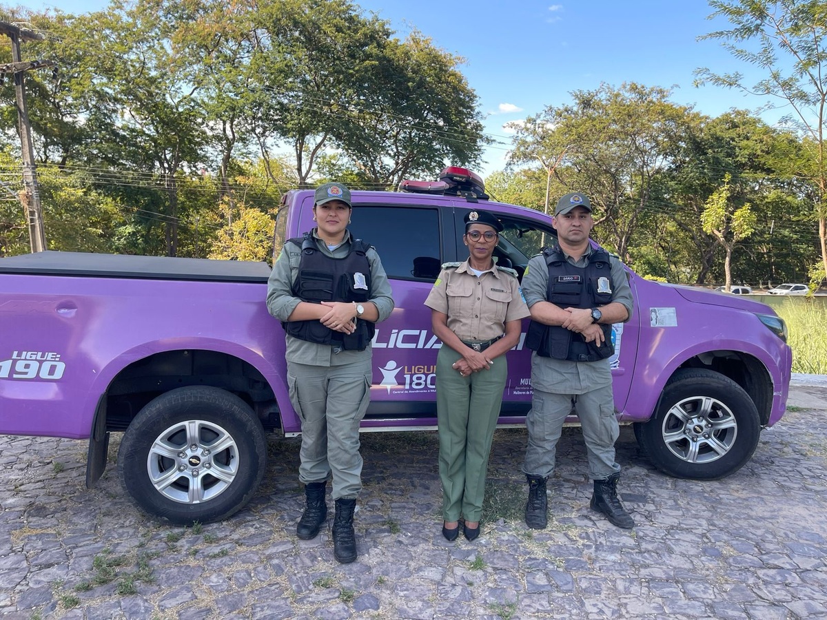 Equipe da Patrulha Maria da Penha, da Polícia Militar do Piauí (PM-PI).