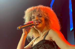 Cantora Vanessa da Mata (Foto: Luis Fernando Amaranes/Correio Piauiense)