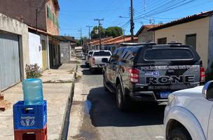 Cinco pessoas são presas em operação contra furto de veículos em Teresina. (Foto: Reprodução/ Ascom)