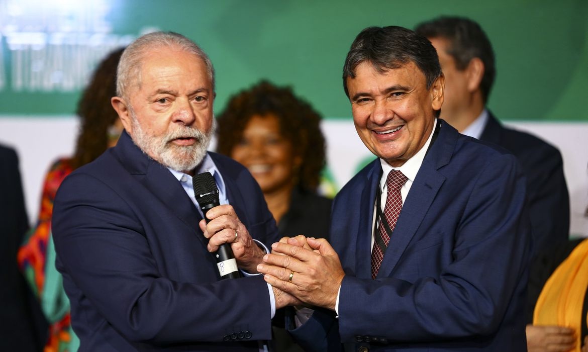 Ministro Wellington Dias (PT) e o presidente Lula.