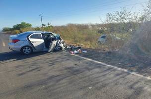 Motorista dorme ao volante e causa a morte de pai e filha, em acidente. (Foto: Divulgação/ PRF-PI)