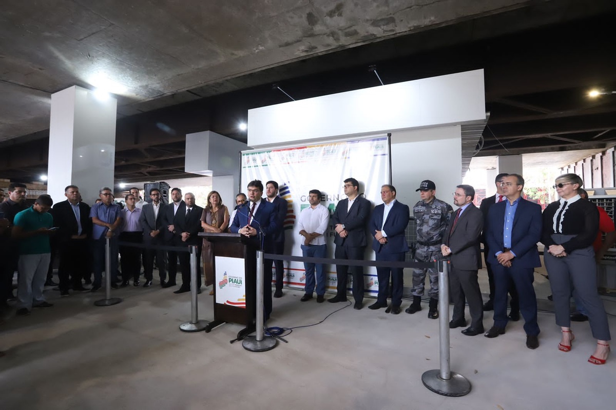 O governador Rafael Fonteles, que participou da inauguração.