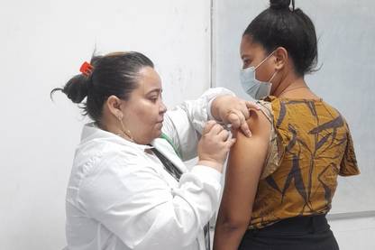 Vacinação contra a gripe e Covid