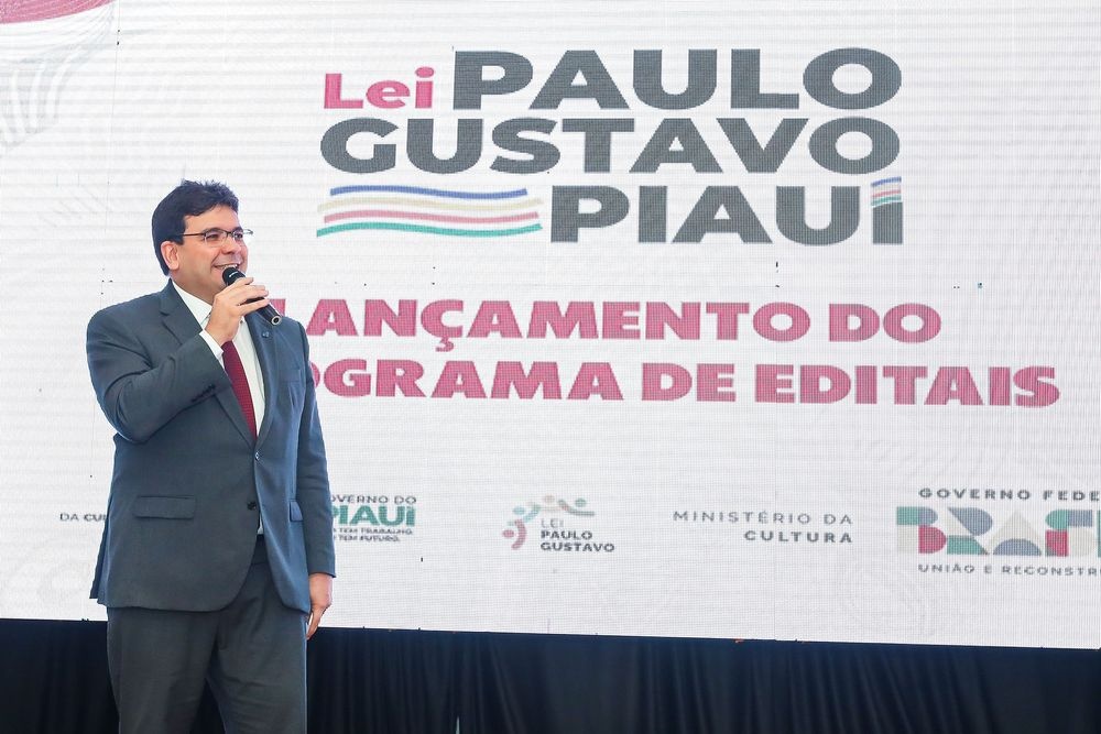 Governador Rafael Fonteles.