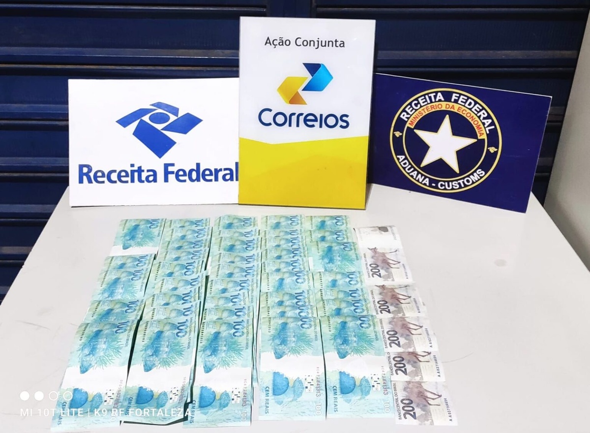 Encomenda com R$ 4 mil em cédulas falsas é apreendida em Teresina.