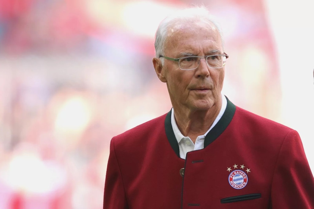 Franz Beckenbauer morre aos 78 anos.