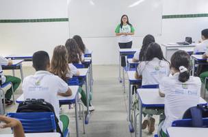 Governo do Piauí anuncia reajuste no piso salarial dos professores estaduais. (Foto: Reprodução/ Ascom)