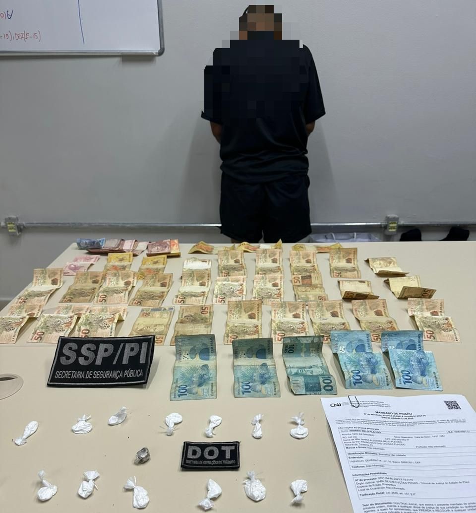 Acusada por roubo é presa com R$ 2 mil e drogas em operação policial em Teresina.