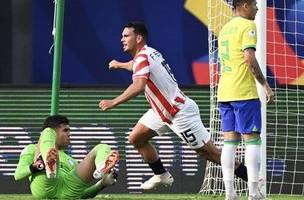 Brasil perde para o Paraguai no quadrangular final do Torneio Pré-Olímpico. (Foto: AFP)