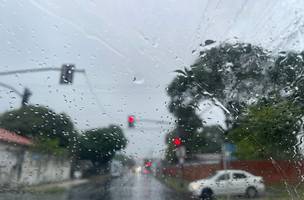 Fortes chuvas atingem Teresina e alerta amarelo é emitido para a região. (Foto: Luis Fernando Amaranes/ Correio Piauiense)