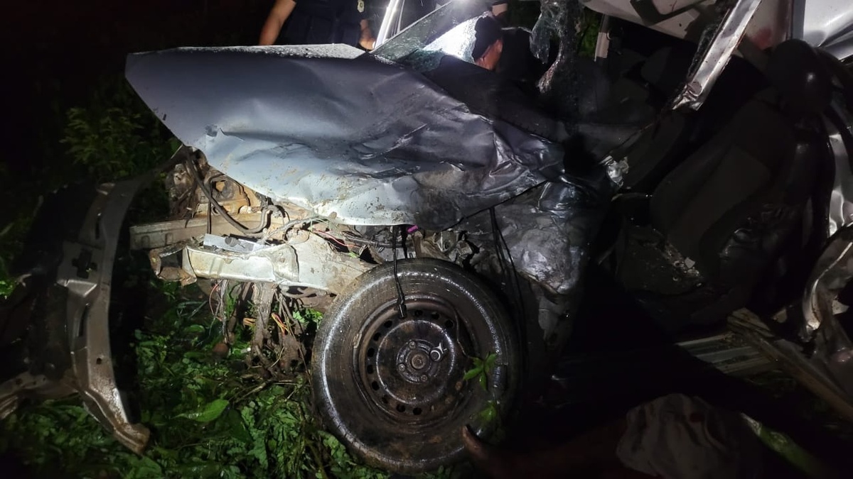 Grave acidente na BR-316 deixa dois mortos no interior do Piauí.