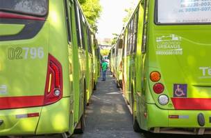 Paralisação dos ônibus em Teresina. (Foto: Reprodução)