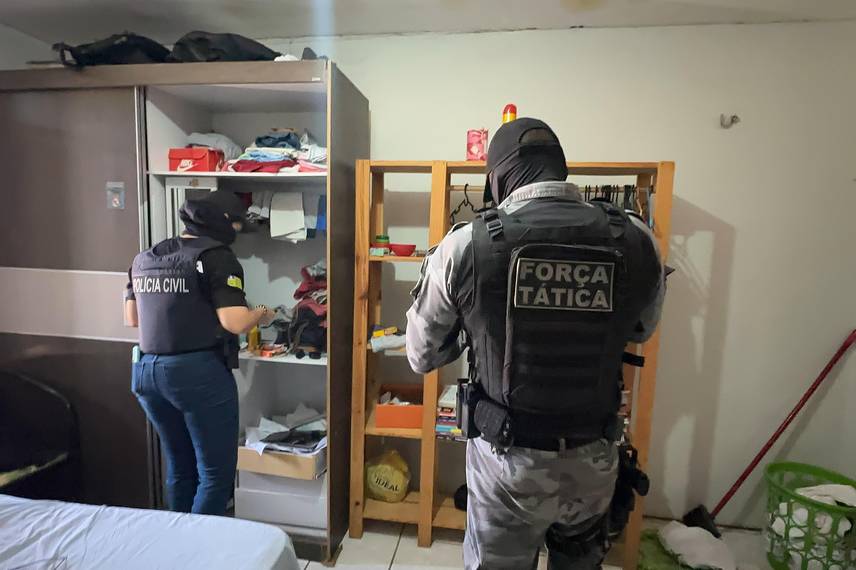 Policia Cívil prende suspeitos de tráfico de drogas em Parnaíba
