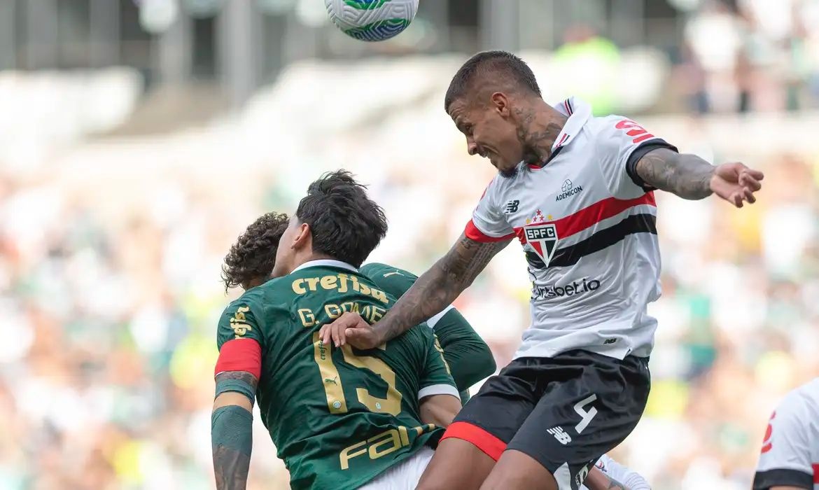 São Paulo e Palmeiras, final da Supercopa 2024.
