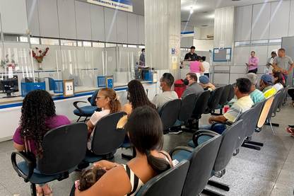 Instituto Nacional do Seguro Social (INSS), no Centro de Teresina.