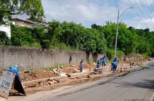 Prefeitura de Teresina realiza obra emergencial na Rua 40 para conter alagamento. (Foto: Reprodução/ Ascom)