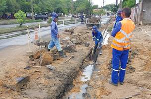 Recuperação do sistema de microdrenagem na Avenida Pedro Freitas. (Foto: Reprodução)