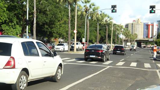 Motoristas de app e pessoas com deficiência passam a ter direito à isenção de IPVA no Piauí