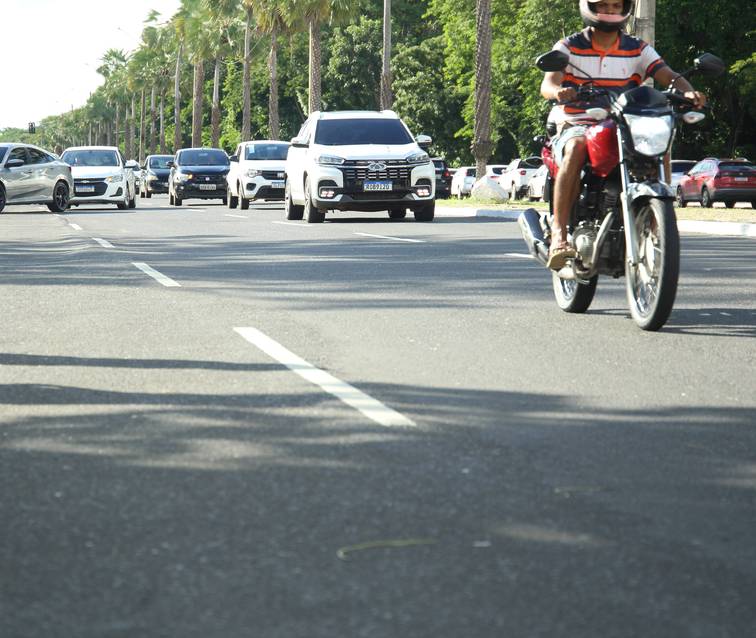 Projeto prevê aumento de pena para motorista que matar pedestre ou ciclista; veja o que pode mudar