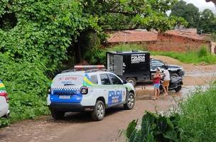 Corpo encontrado em córrego na zona leste de Teresina. (Foto: Foto: Divulgação/ PM-PI)