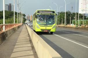 Ônibus de Teresina. (Foto: Narcílio Costa/ Correio Piauiense)