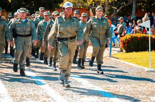 Polícia Militar do Piauí celebra Dia de Tiradentes. (Foto: Narcílio Costa/ Correio Piauiense)