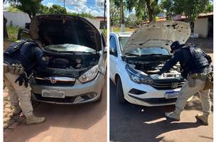 Veículos  apreendidos por restrição de furto e roubo. (Foto: Foto: Divulgação/ PRF)