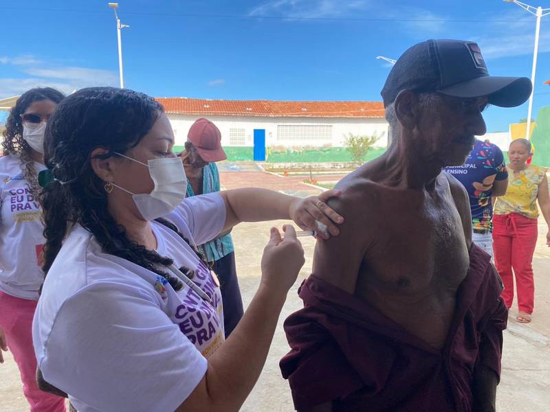 Teresina amplia vacinação com Pneumo20 para idosos a partir de 85 anos