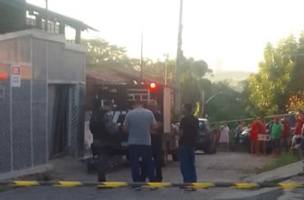 Casal é morto a tiros dentro de casa na zona Norte de Teresina. (Foto: Reprodução/ Divulgação)