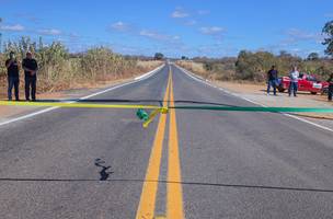 Governador do Piauí inaugura obras de infraestrutura e segurança em Curimatá. (Foto: Reprodução/ Ascom)